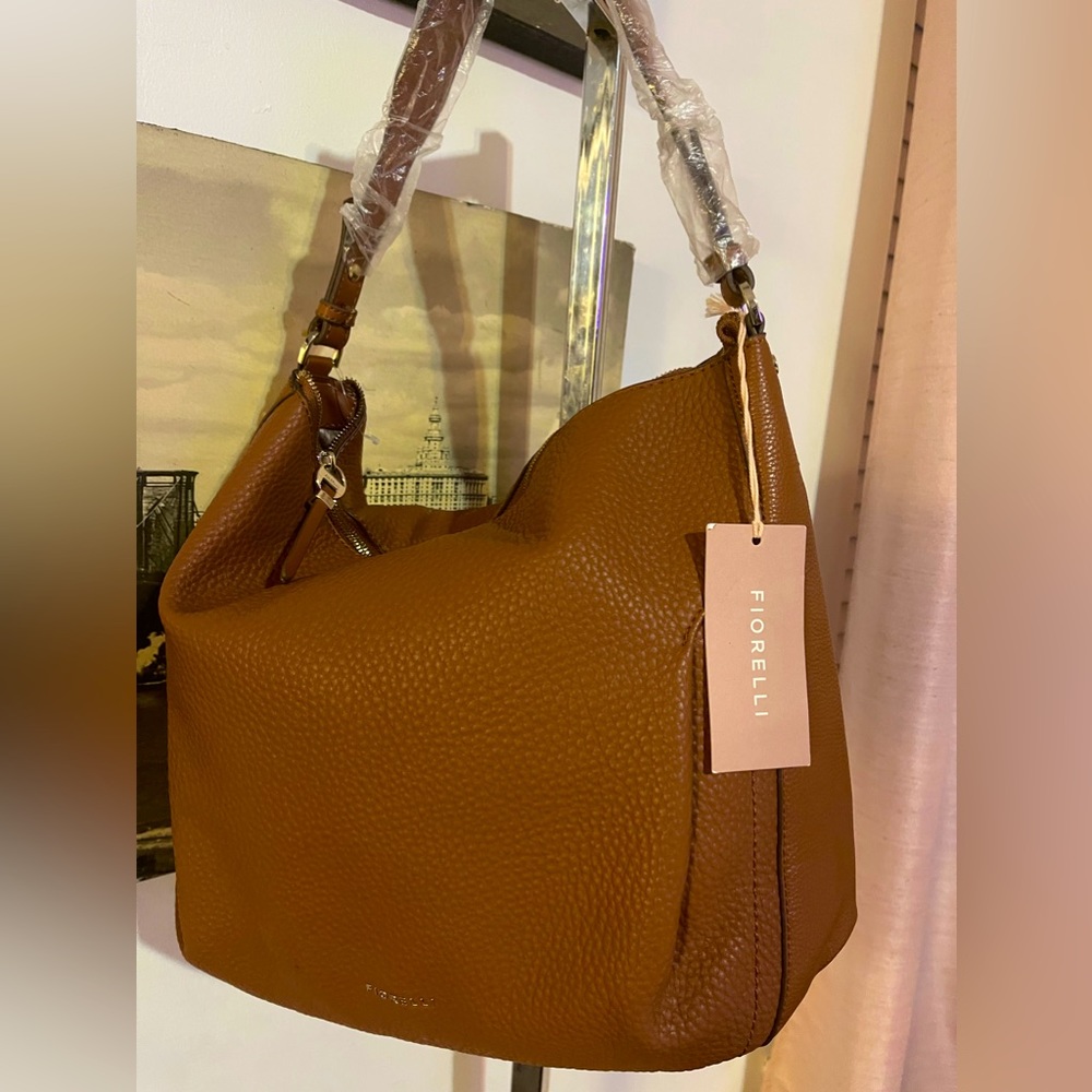 Fiorelli Erika Casual Grain Hobo Camel/Tan